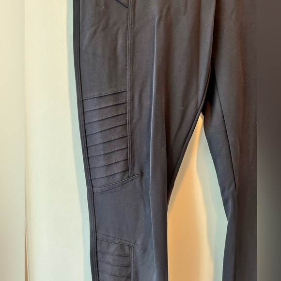 Athleta Delancey Moro tights size Small - Picture 7 of 10